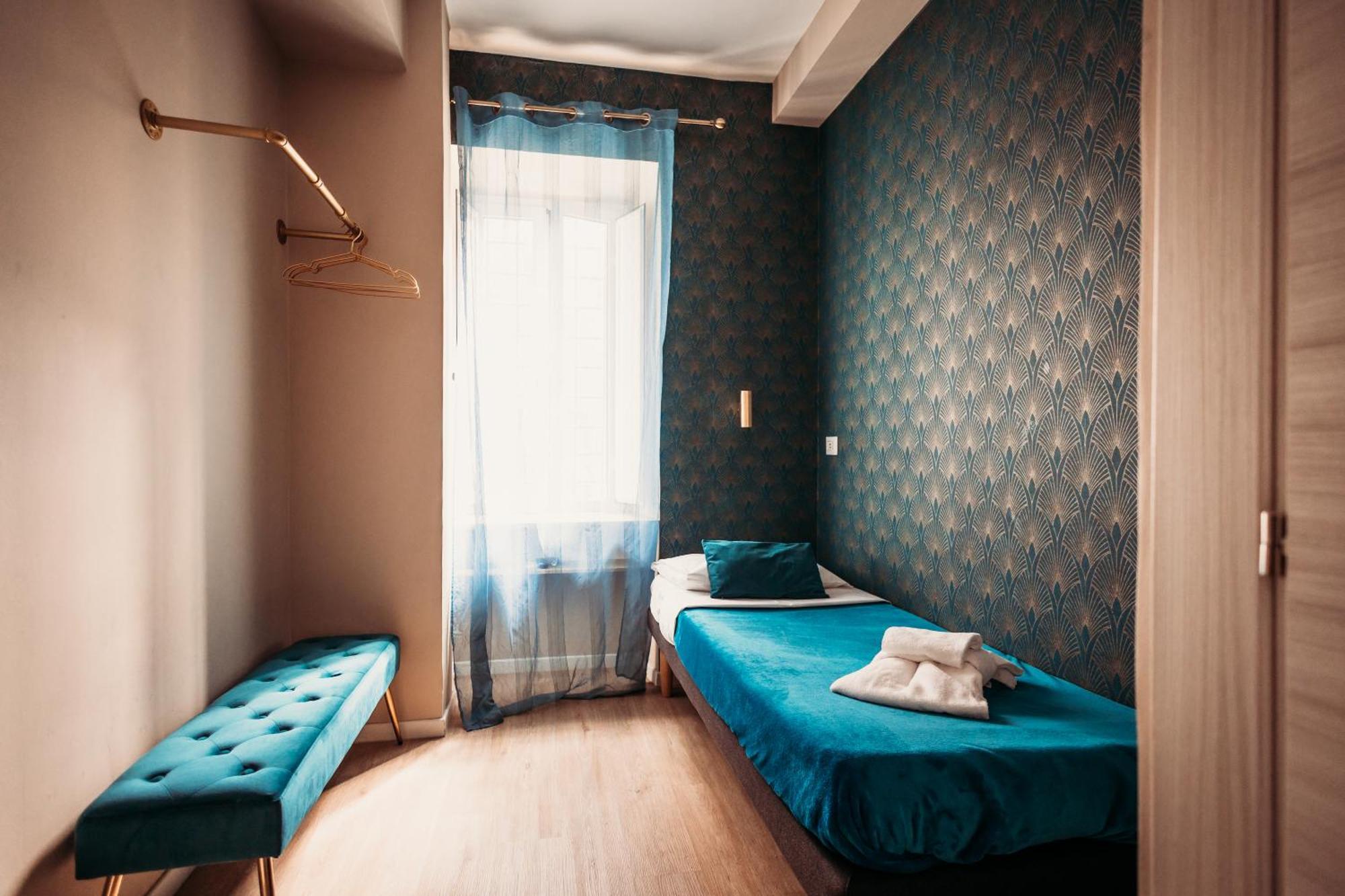 Single Room,1662393401:JPEG